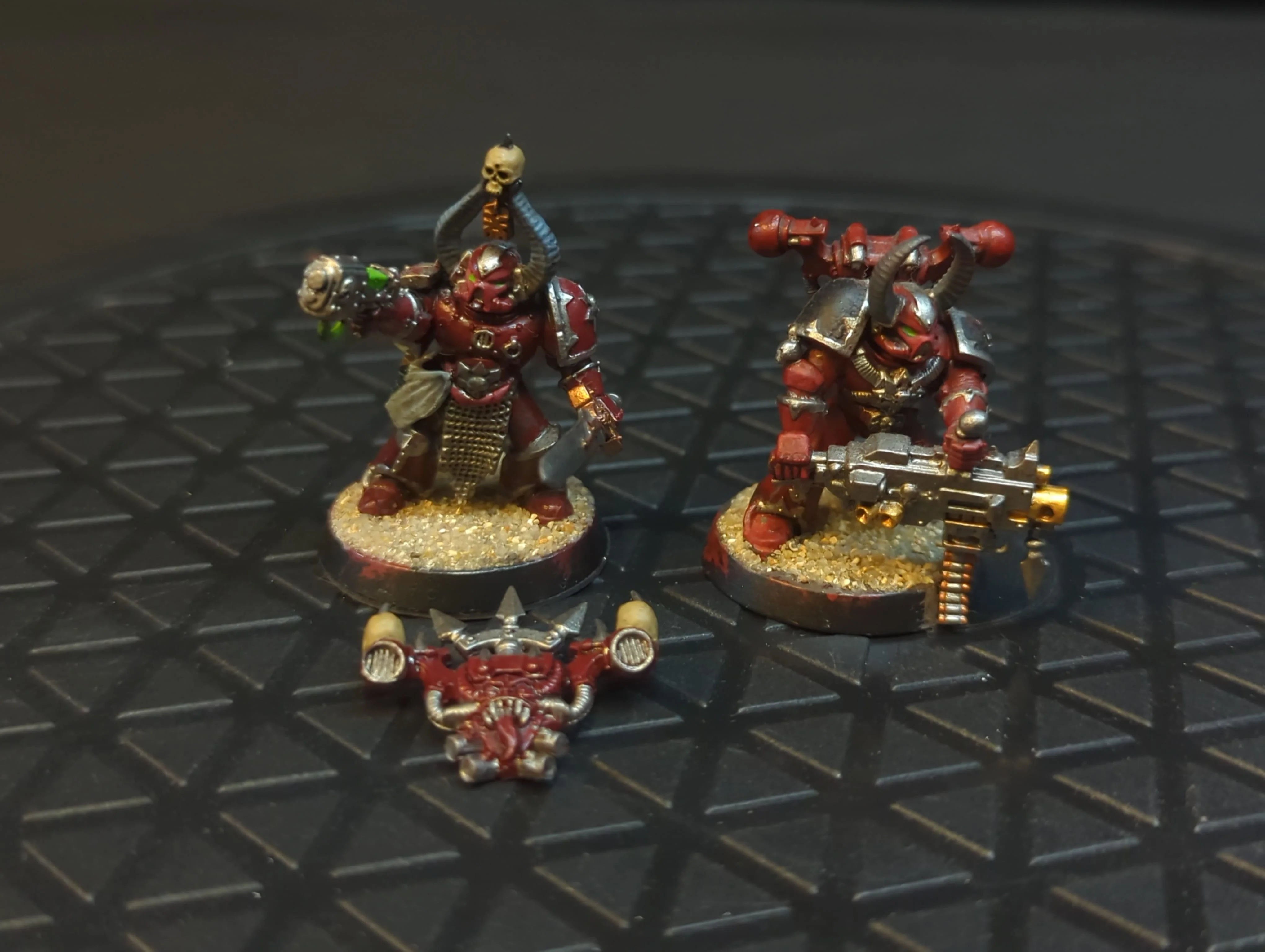 Warhammer 40k Chaos Space Marines Legionaries x2 Painted