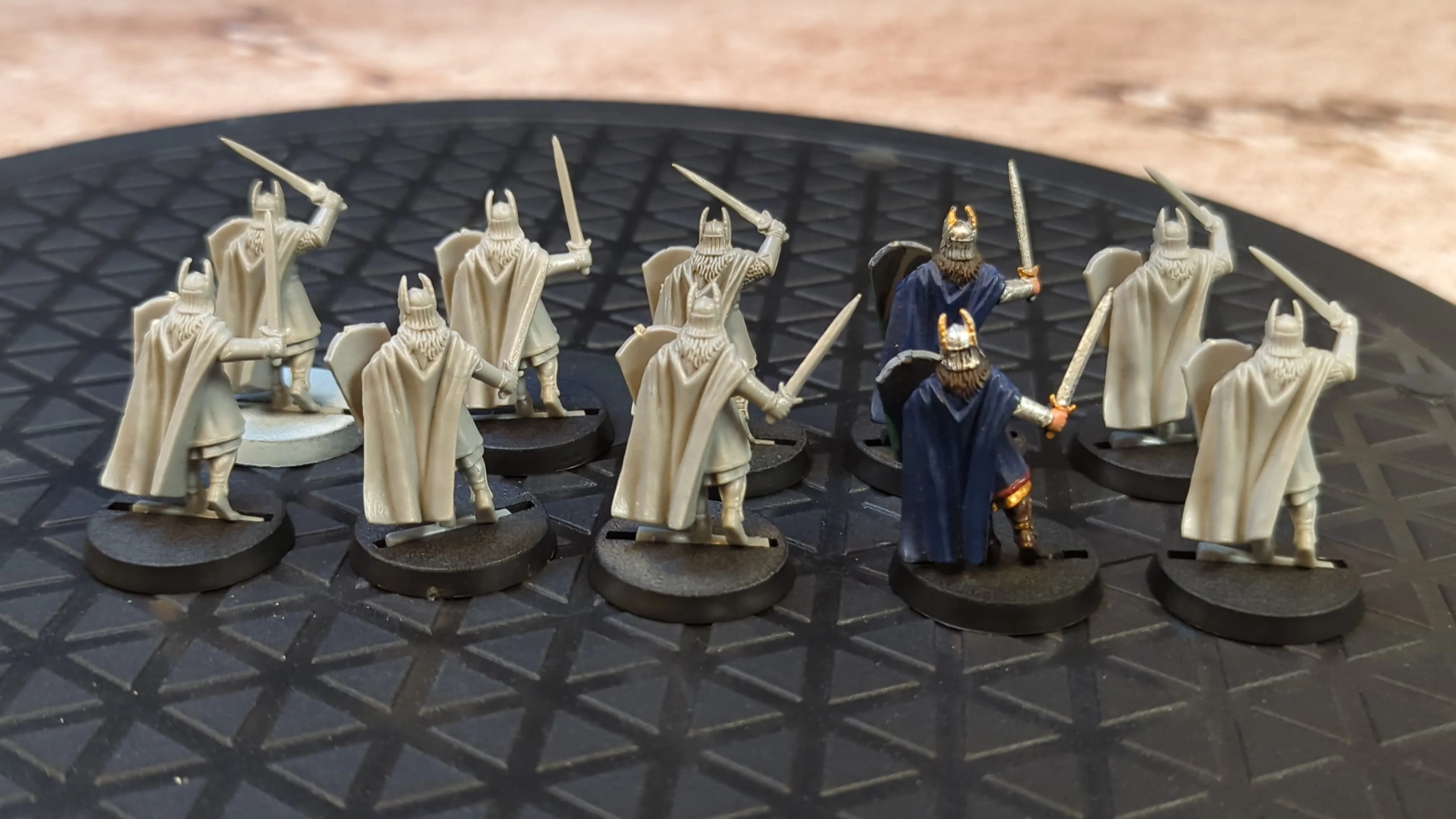 Lord of the Rings Middle-Earth Middle-earth Warriors of the Last Alliance x9 - Image 2