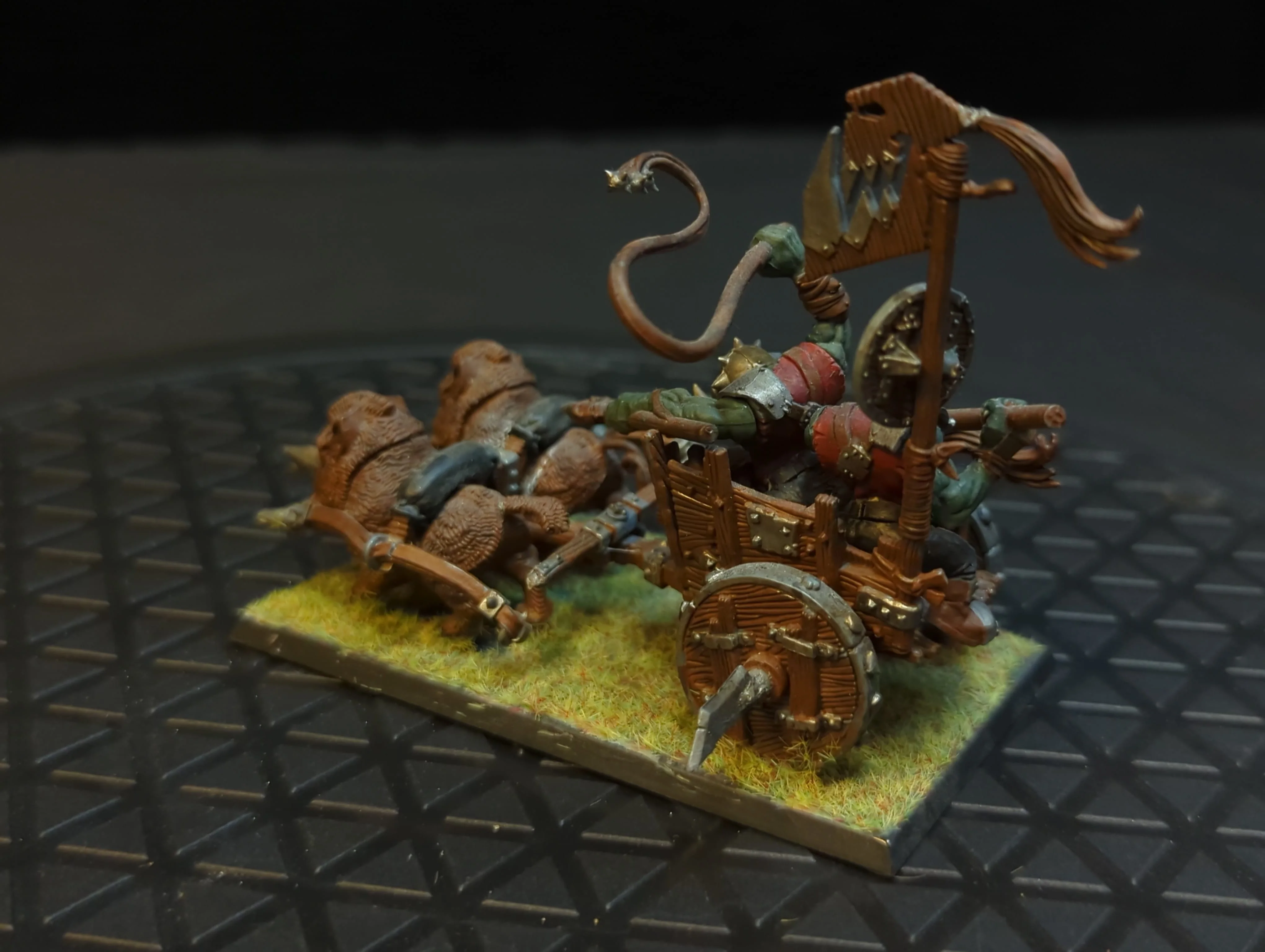 The Old World Orc & Goblin Tribes Orc Boar Chariots x1 Painted - Image 2