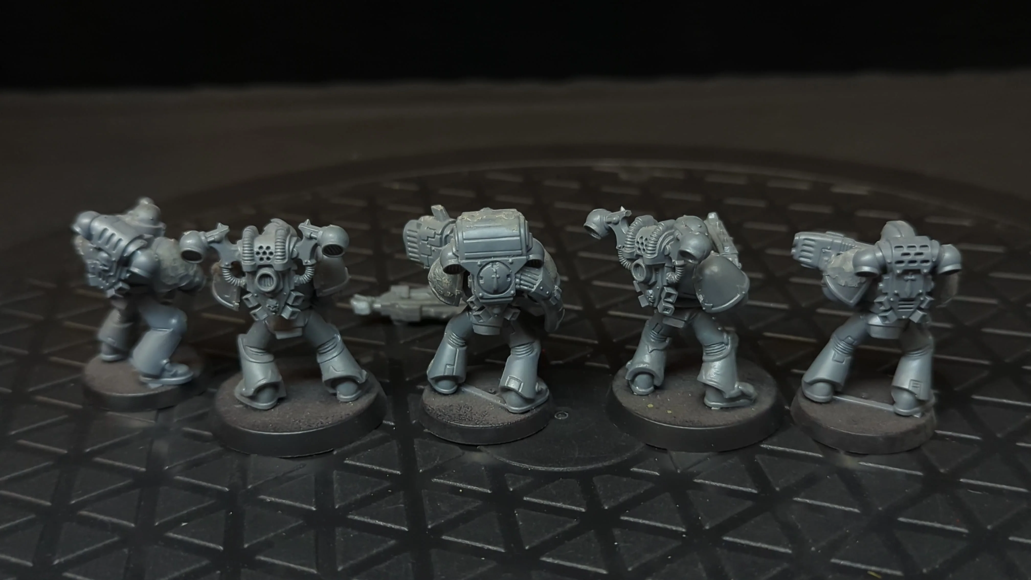 Warhammer 40k Chaos Space Marines Legionairies (old) (copy) x5 - Image 2