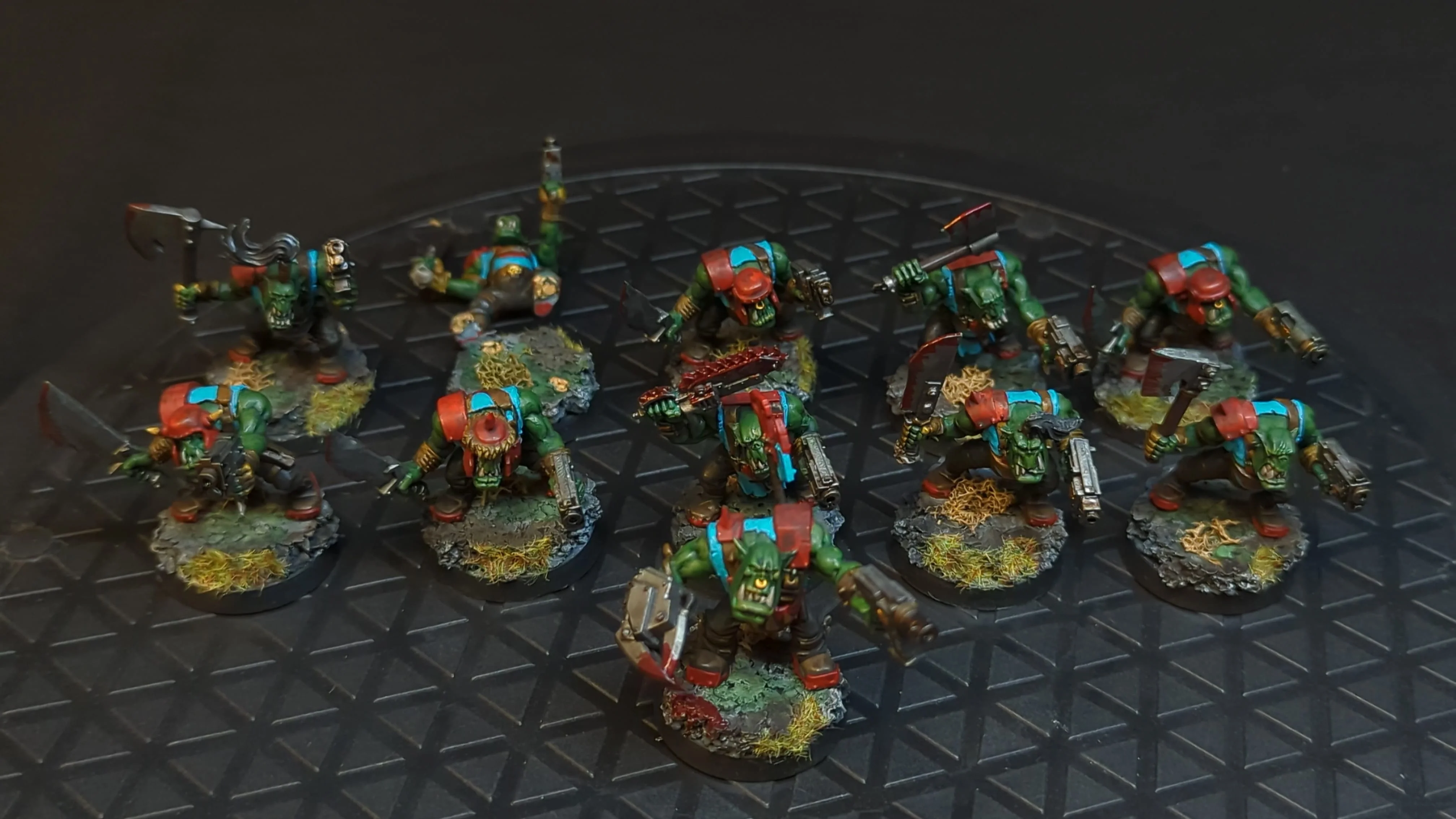 Warhammer 40k Ork Boyz (old) x11 Painted