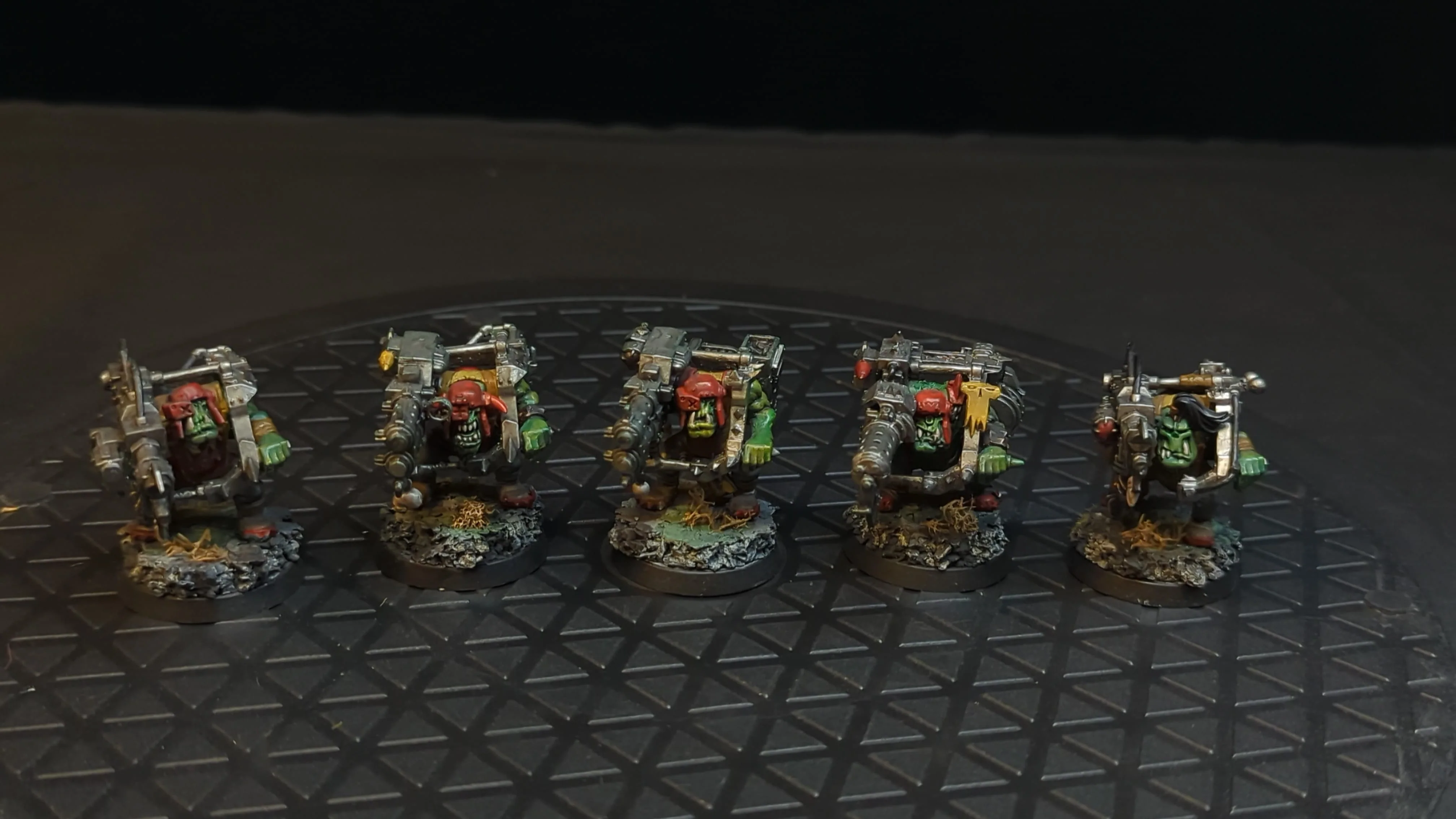 Warhammer 40k Orks Orks Lootas x5 Painted