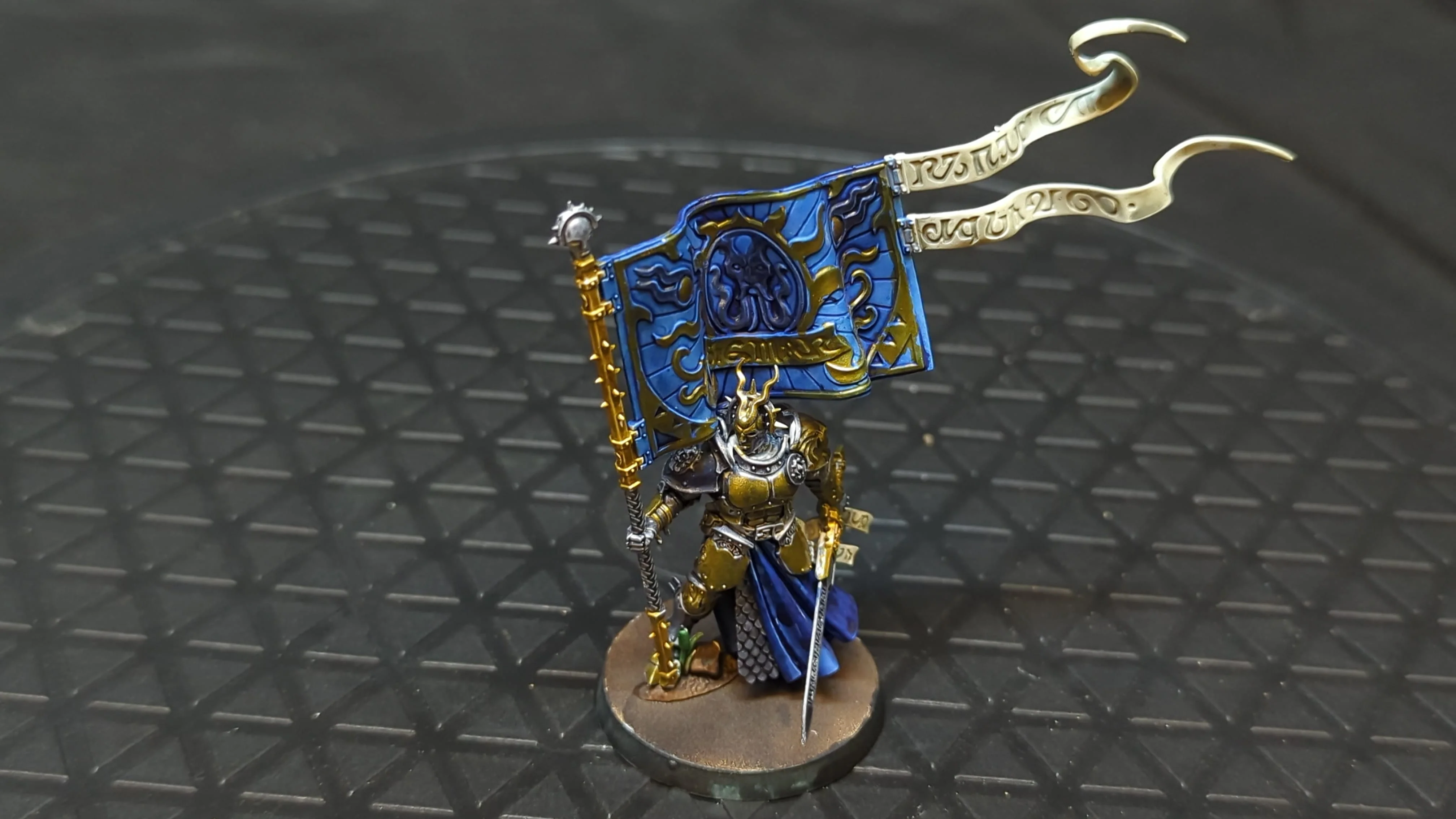 Age of Sigmar Stormcast Eternals Knight-Vexillor with Banner of Apotheosis x1