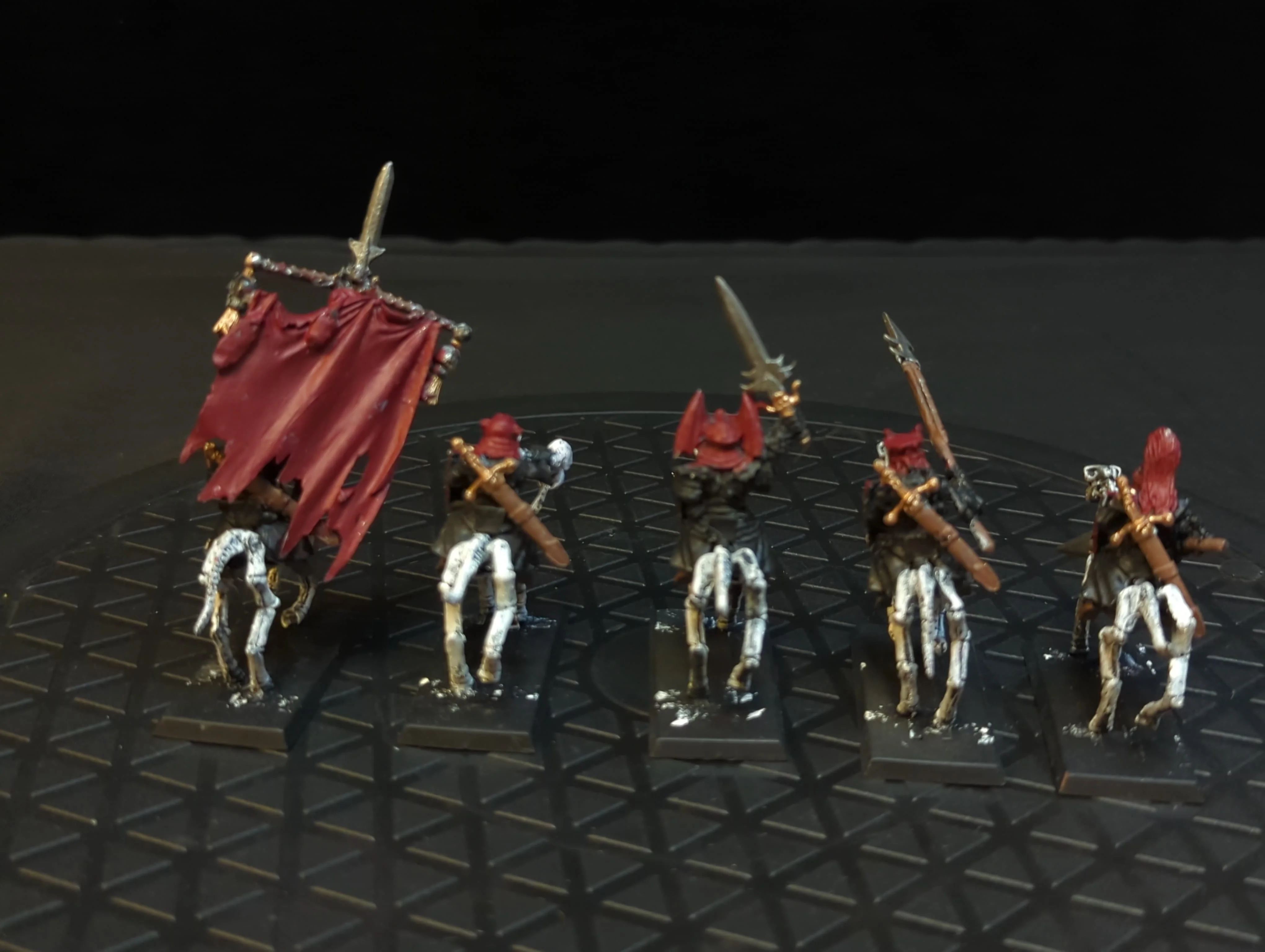 The Old World Vampire Counts : Black Knights (OOP Metal) x5 - Image 2