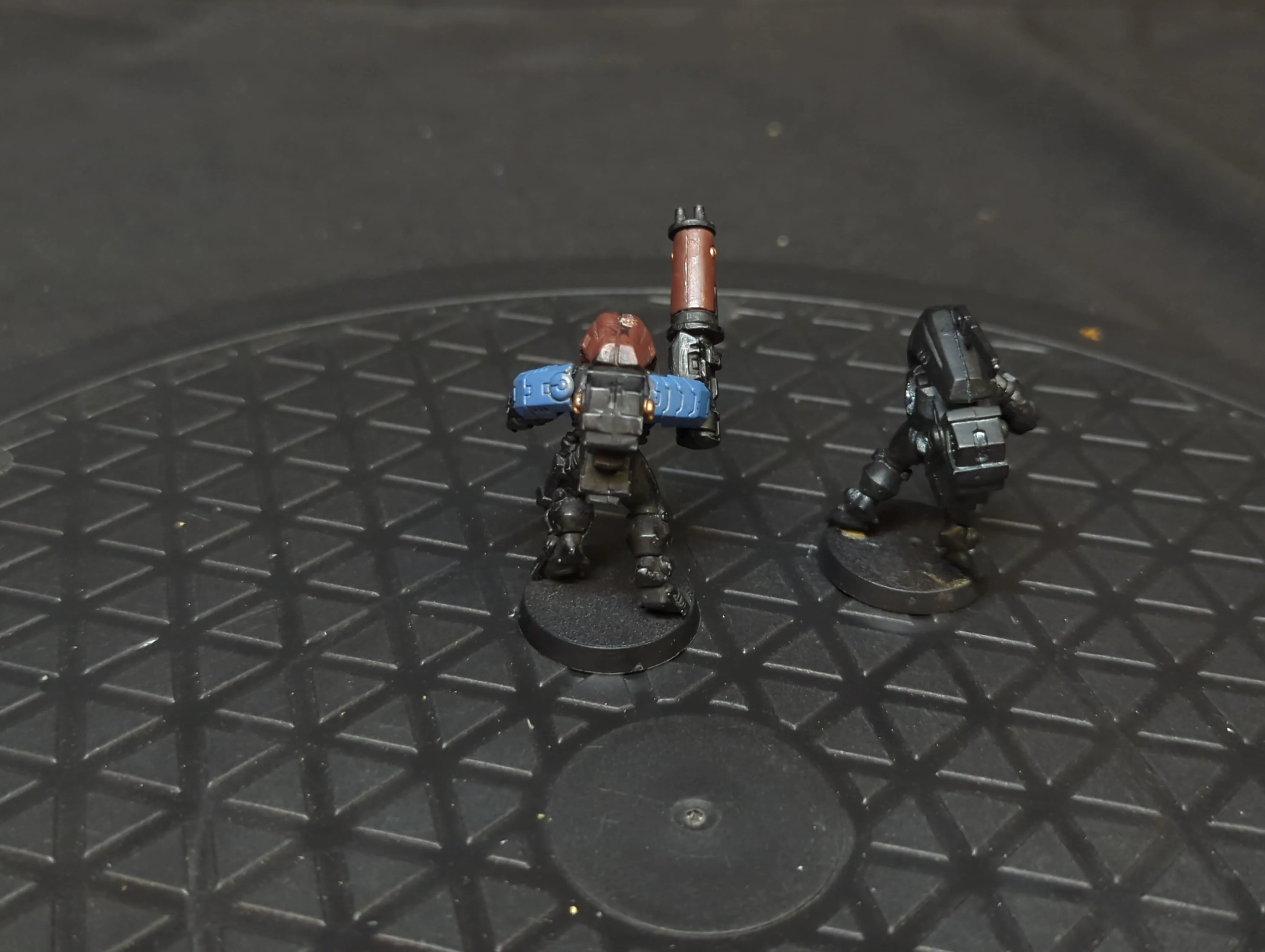 Warhammer 40k T'au Empire XV15 Stealth Armour (OOP) x2 - Image 2