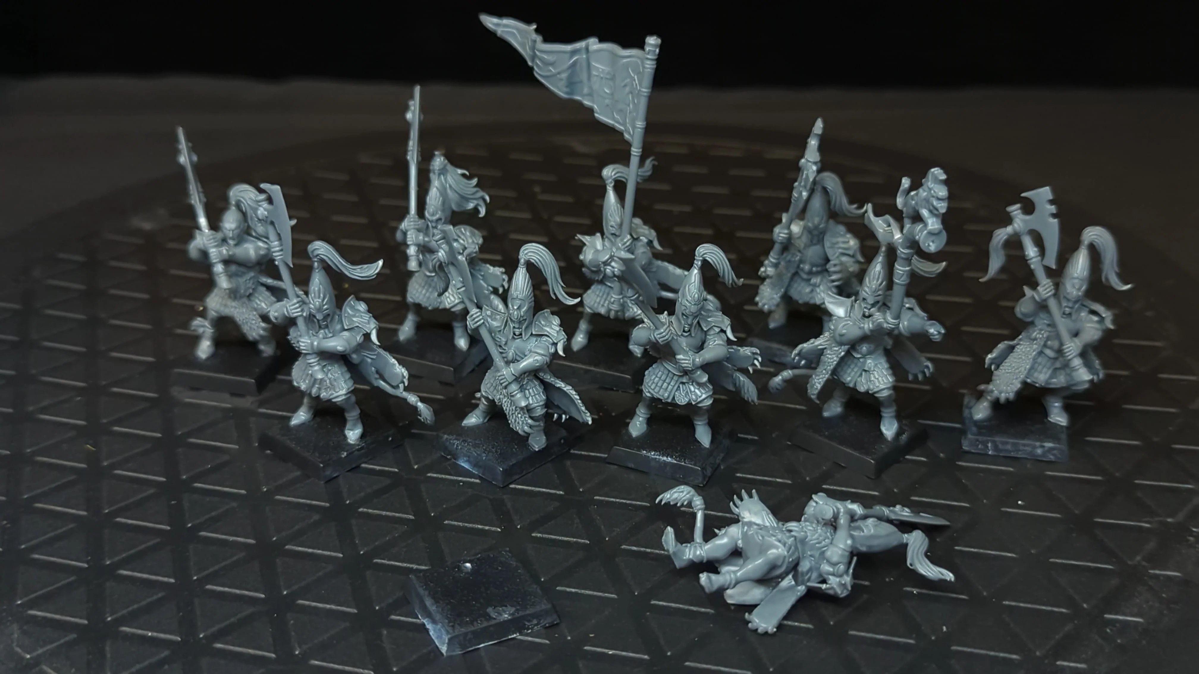 The Old World High Elf Realms White Lions of Chrace x10