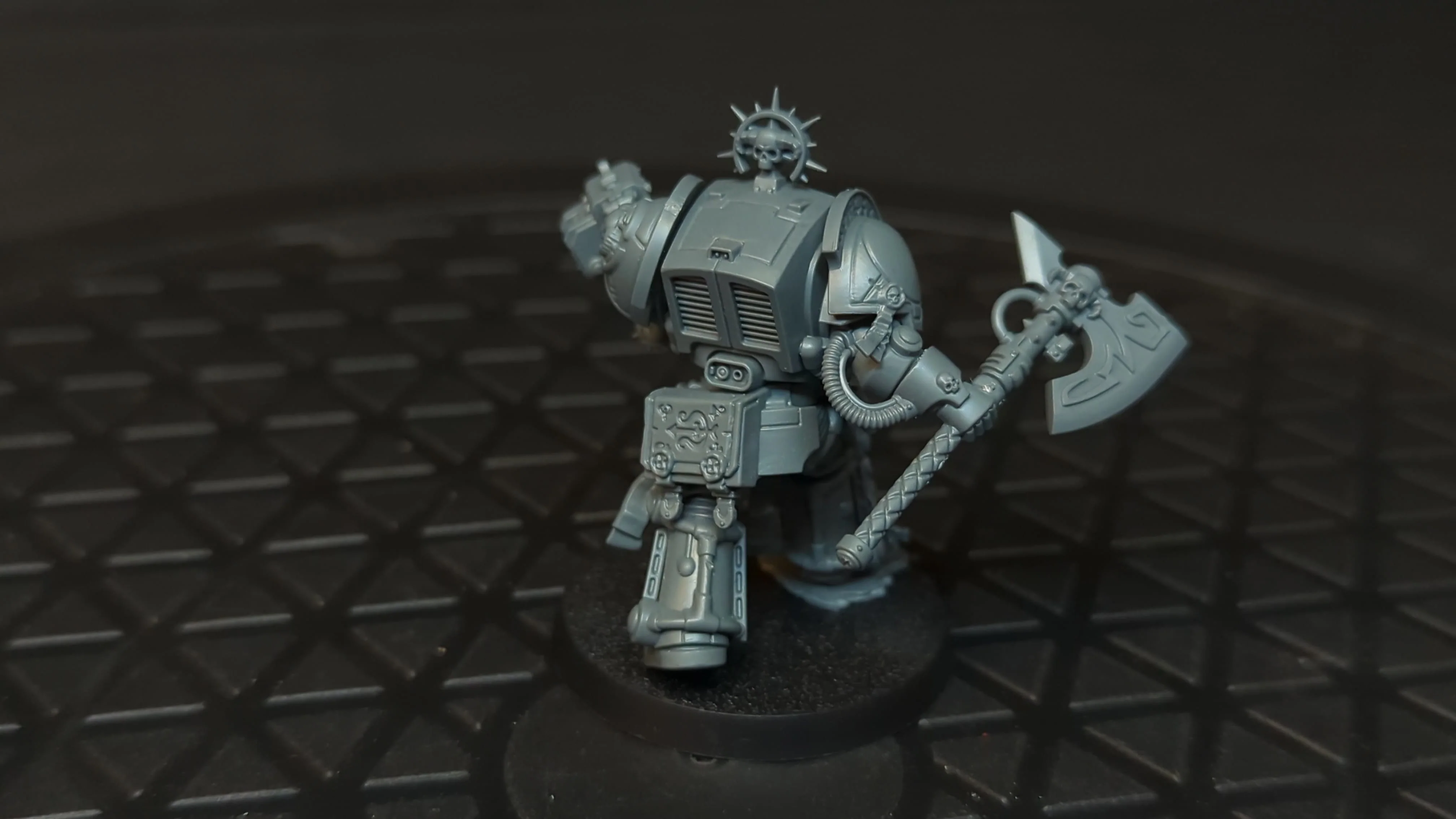 Warhammer 40k Space Marines Librarian in Terminator Armor x1 - Image 2
